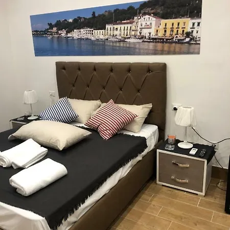Guest house Riva Destra Ischia