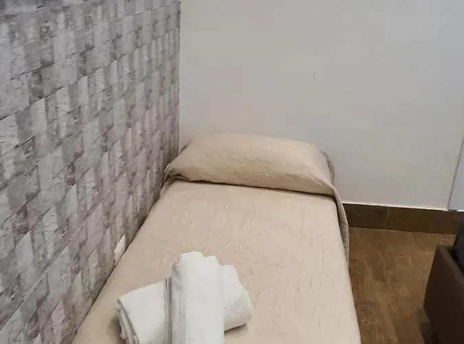 Riva Destra 招待所 3*