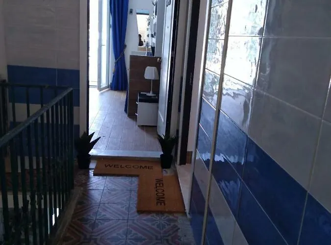 Riva Destra 招待所 3*