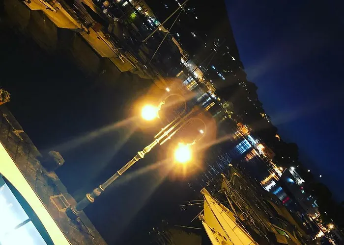 Riva Destra 招待所 3*