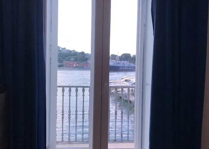 Riva Destra 3* 伊斯基亚