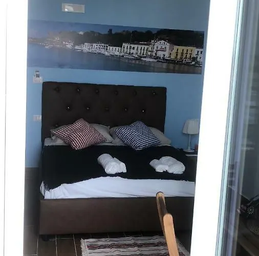 Riva Destra 招待所 3*